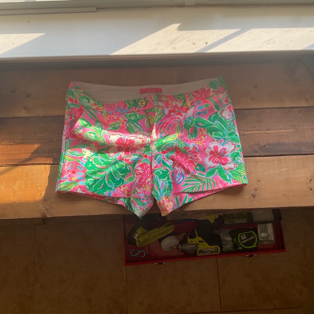 Lilly Pulitzer Pink and Green Floral Women's Shorts